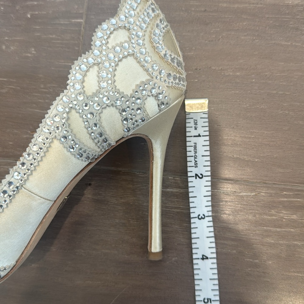 NWT Badgley Mischka crystal wedding bling fancy formal party ivory formal pumps - Picture 7 of 7